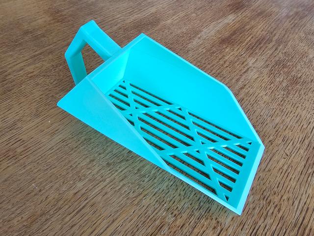 Pet Litter Scooper - tighter grid and larger handle 3D model thumbnail
