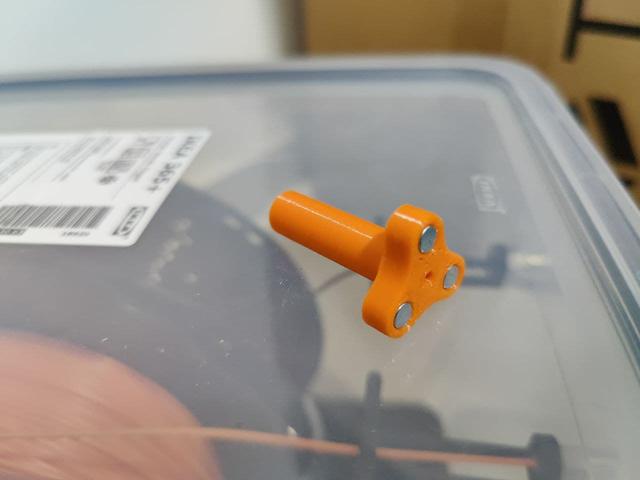 Magnetic PFTE coupler end for dry box 3D model thumbnail
