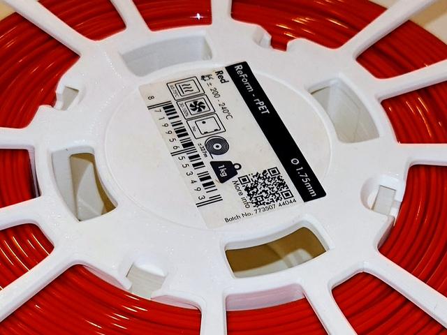 Label cap for LockSpool V3 (bearing diameter 52 mm) 3D model thumbnail