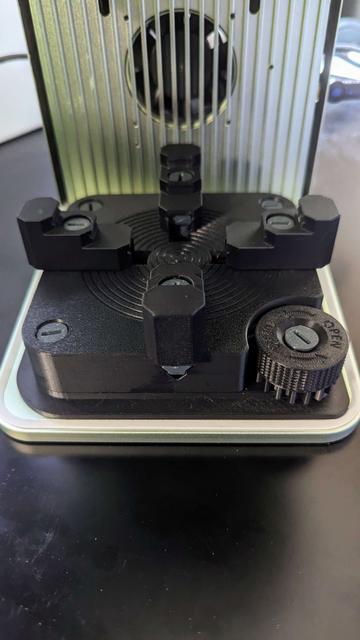 Baseplate xTool F1 Vise Remix 3D model thumbnail