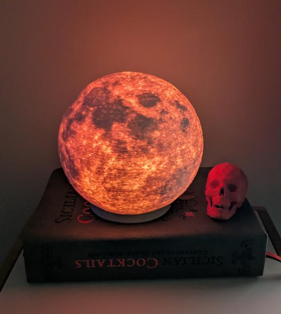 Tiny led moon lamp 3D model thumbnail