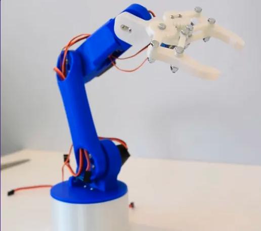 Arduino based Robot Arm 3D model thumbnail