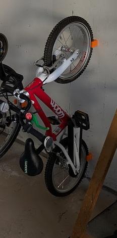 Bike Wall Mount Clip 30mm 3D model thumbnail