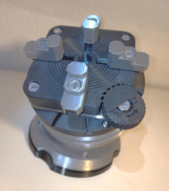 Bench Mountable Vise for Highly Adjustable Ball Vise System 3D model thumbnail