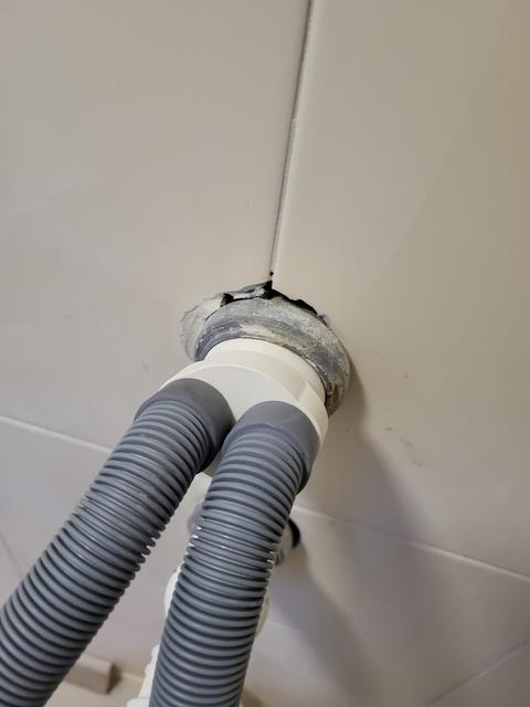 Washing machine/dishwasher hose to 50mm pipe adapter 3D model thumbnail