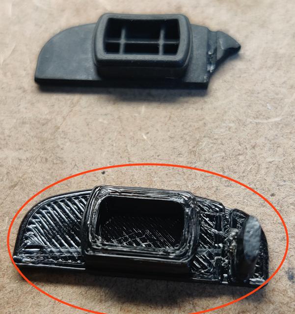 Foretrex 301 data port cover 3D model thumbnail