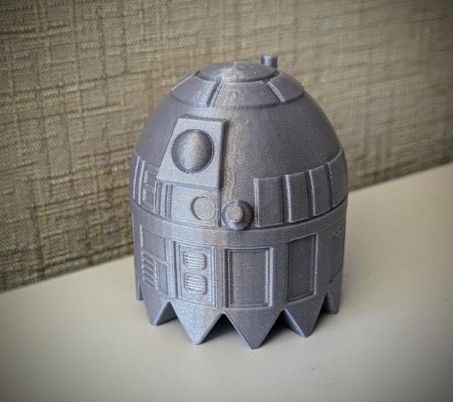 R2...but he's a Pacman GHOST! 3D model thumbnail