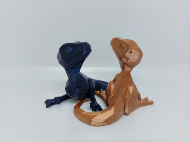 Cute Baby Velociraptor - Low Poly/Supportless/Infilless 3D model thumbnail