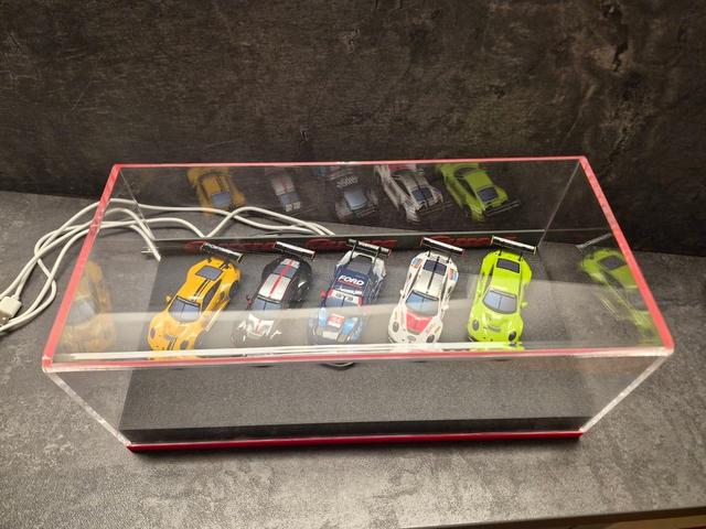 Carrera Hybrid Vitrine/Ladstation für 5 Autos 3D model thumbnail
