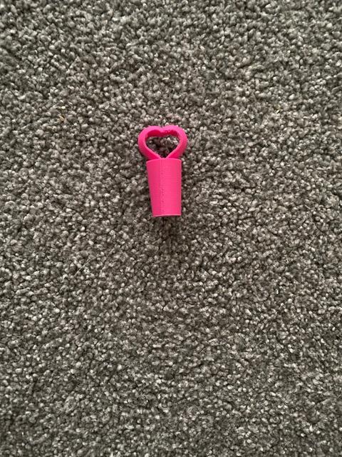 Wine stopper with heart 3D model thumbnail