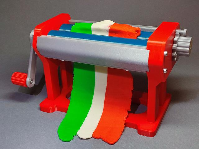 Clay press machine 3D model thumbnail