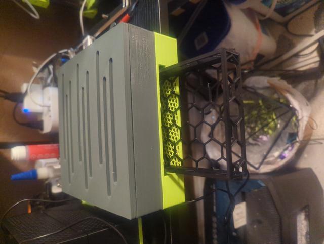 2.5 hdd hot swap 3D model thumbnail