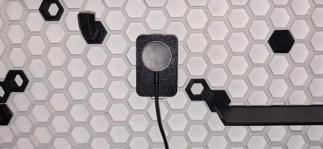 Galaxy watch charger HSW 3D model thumbnail