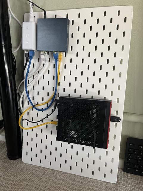 Ikea Skadis Fujitsu S740 ThinclientMount 3D model thumbnail