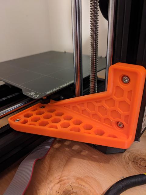 Prusa-Mini-Z-Brace-M3-Countersinks 3D model thumbnail