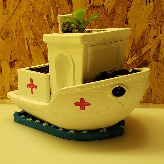 Benchy Planter Pot with Wave Drip Tray 3D model thumbnail
