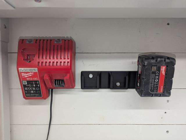 Milwaukee M18 Battery Holder 3-Pack 3D model thumbnail