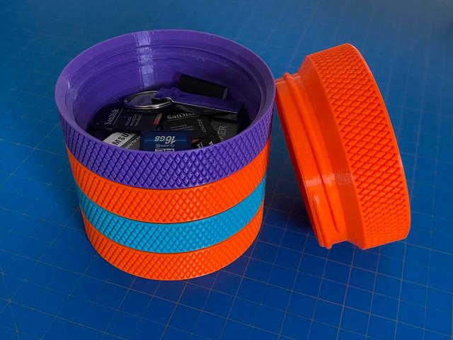 Knurled Container Modular Threaded Stackable 3D model thumbnail