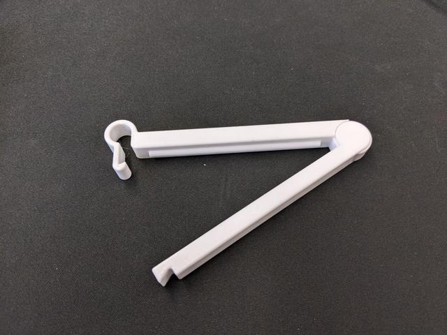 Bag clip 3D model thumbnail