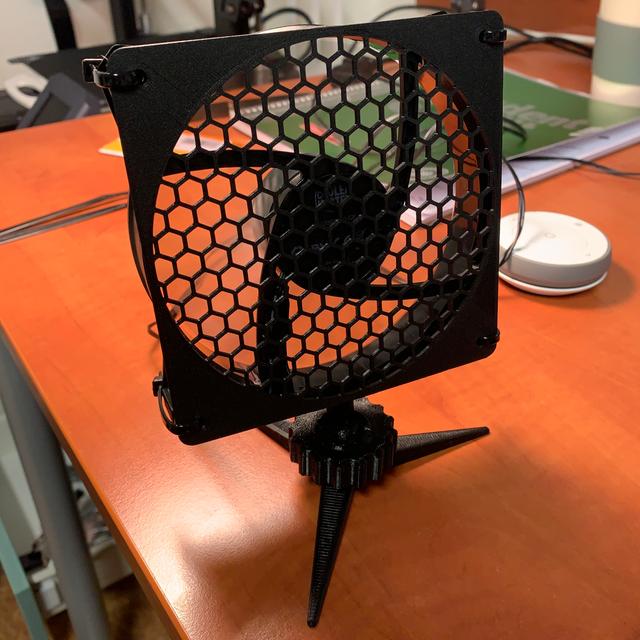 Desk Fan 3D model thumbnail