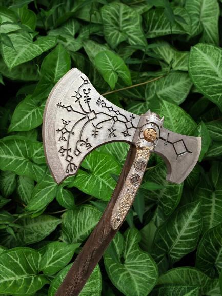 God of War Leviathan Axe: Remix for enhanced stability 3D model thumbnail