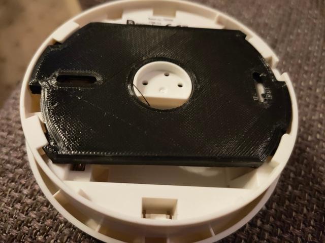 Replacement mount-plate for FSM-114 smoke detector 3D model thumbnail