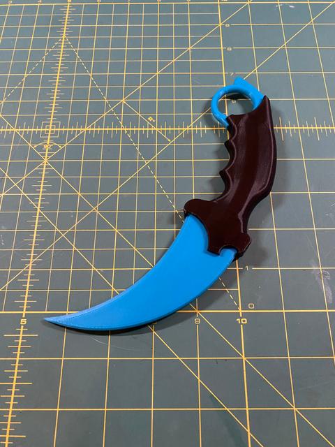 Split Karambit Ergo [Remix] 3D model thumbnail