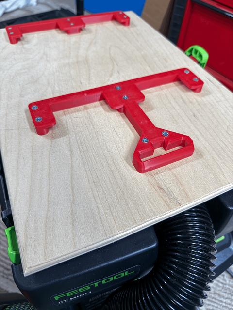Packout Wall Mount with Clip Lock 3D model thumbnail