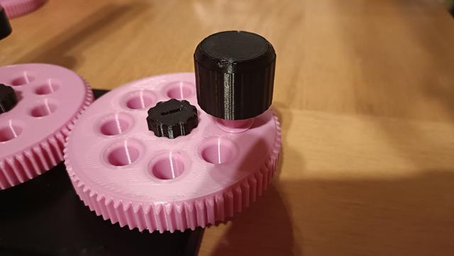 Knob with bearing for 3D-Printed Yarn Winder originally by BGDglider 3D model thumbnail