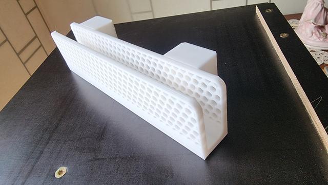Gridfinity Sized Modular Desk Clamp MacBook Pro M1/M2 (2021) Holder 3D model thumbnail