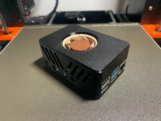 Raspberry Pi 4 case for 40mm x 20mm fan 3D model thumbnail