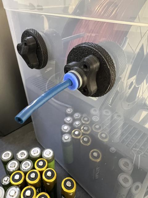 Magnetic Drybox Dock to Quick PTFE Couplers 3D model thumbnail