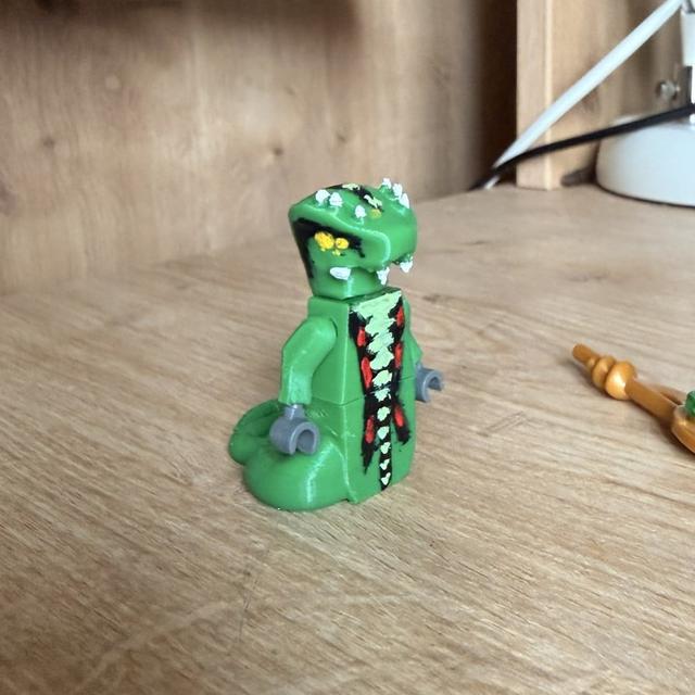 Lego ninjago snake head / acidius 3D model thumbnail