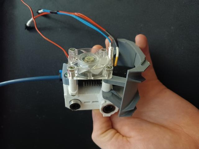 Arachnid Mod for The 100 3D Printer 3D model thumbnail