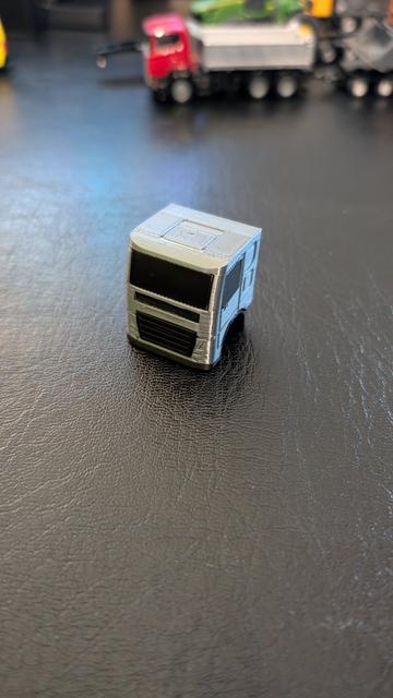 HO/1:87 scale low roof cab addidtion (NO AMS) 3D model thumbnail