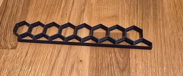Side border for Honeycomb storage wall (remix 8 hexagons long) 3D model thumbnail