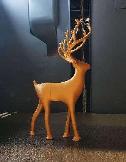 Solid Deer ornament with hooves 3D model thumbnail