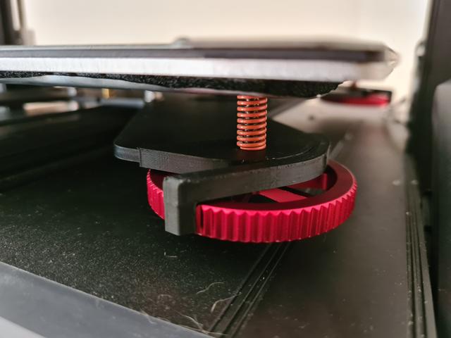 Ender 3 S1 Series Bed Leveling Wheel Clips 3D model thumbnail