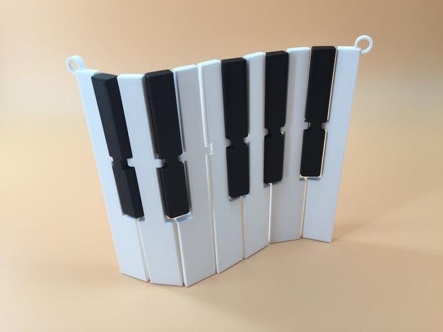 Flexi Piano Keys 3D model thumbnail