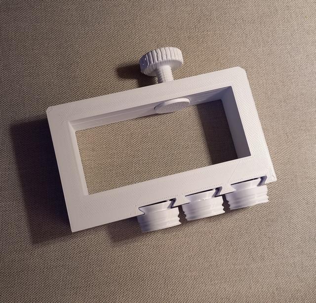 Underware - Power Strip Screw Clamps - closed 3D model thumbnail