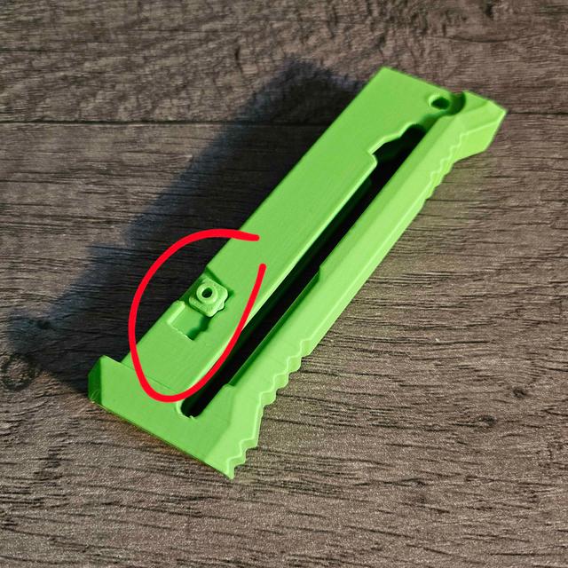 GUN - Gravity Utility Knife (Clicking slide button) 3D model thumbnail