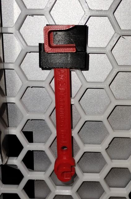 AMS disconnect tool holder for honeycomb wall with lip 3D model thumbnail