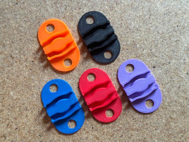 Grandma's Double Sided Filament Clip 3D model thumbnail