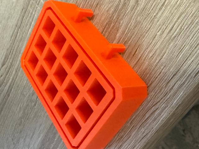 nextruder nozzle tray Skadis 3D model thumbnail