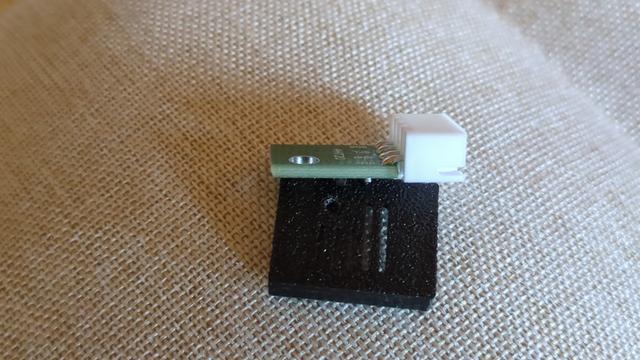 AHT1x / AHT2x with JST XH connector Profile Mount 3D model thumbnail