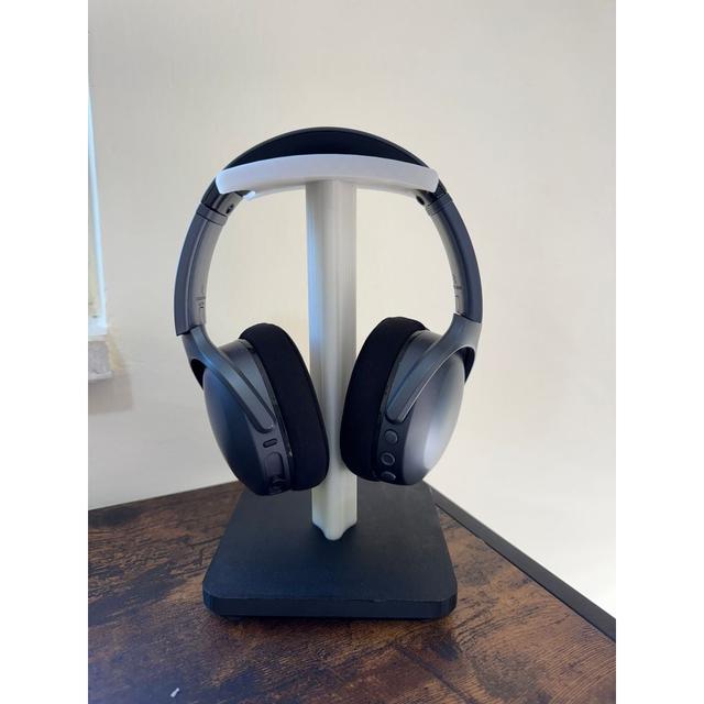 Gaming Headphone Stand Multiple pieces 3D model thumbnail
