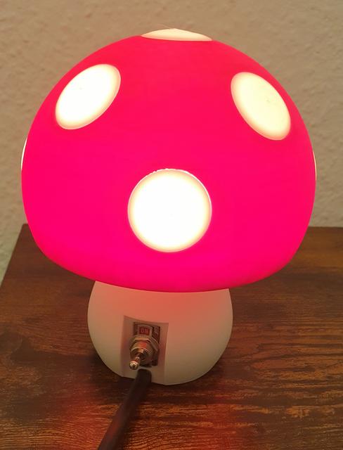 Mushroom Lamp with switch 3D model thumbnail