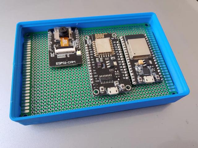 Gridfinity Devboard Holder Using Perfboard 3D model thumbnail