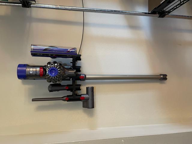Dyson V8 Accessory Holder (Remix) 3D model thumbnail