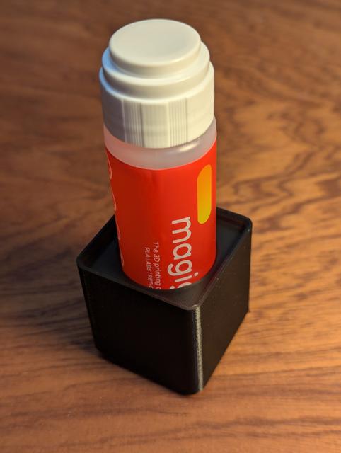 Gridfinity Holder for Magigoo 3D Printing Adhesive 3D model thumbnail